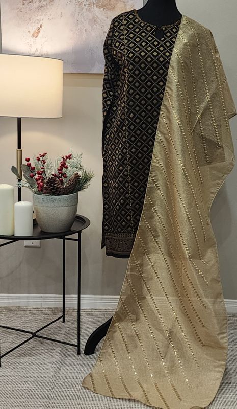 GOLD DUPATTA