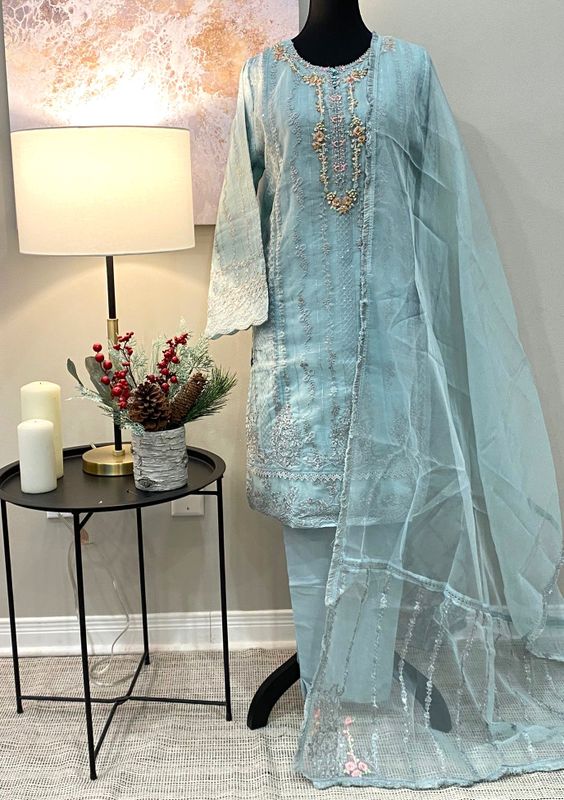 TURQUOISE ORGANZA 3-PIECE SUIT