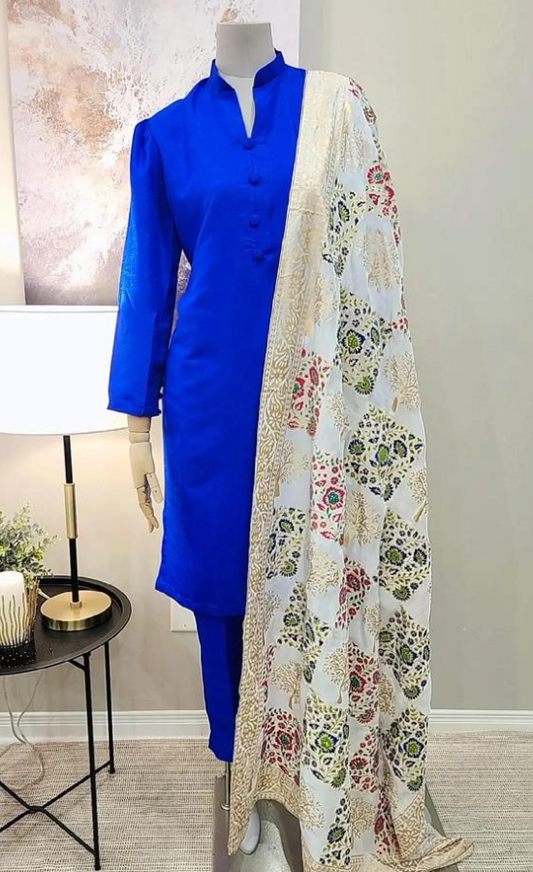 ROYAL BLUE SOLID COLOUR