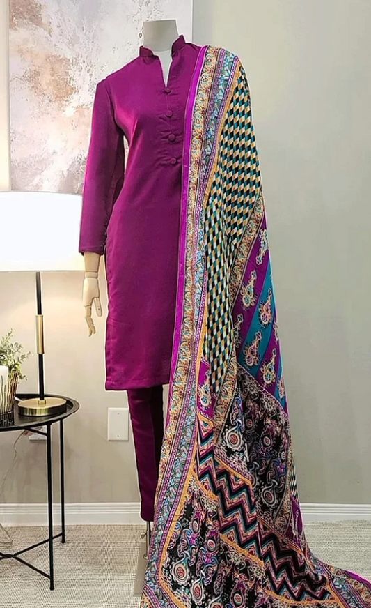 MAGENTA SOLID COLOUR