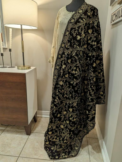 Black and Gold Velvet Shawl