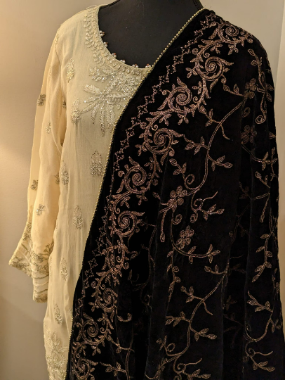 Black and Rose Gold Velvet Shawl